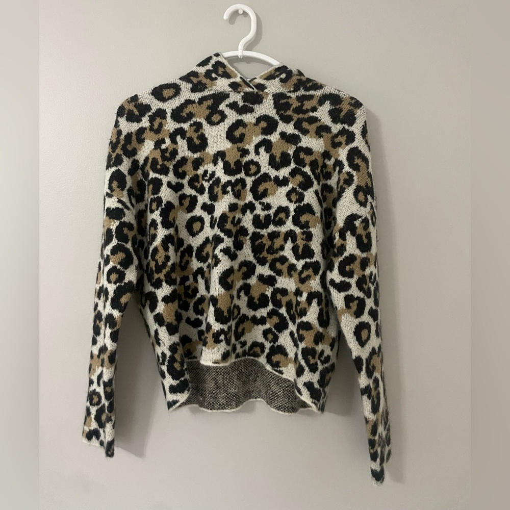 Cheetah Print Sweater Hoodie